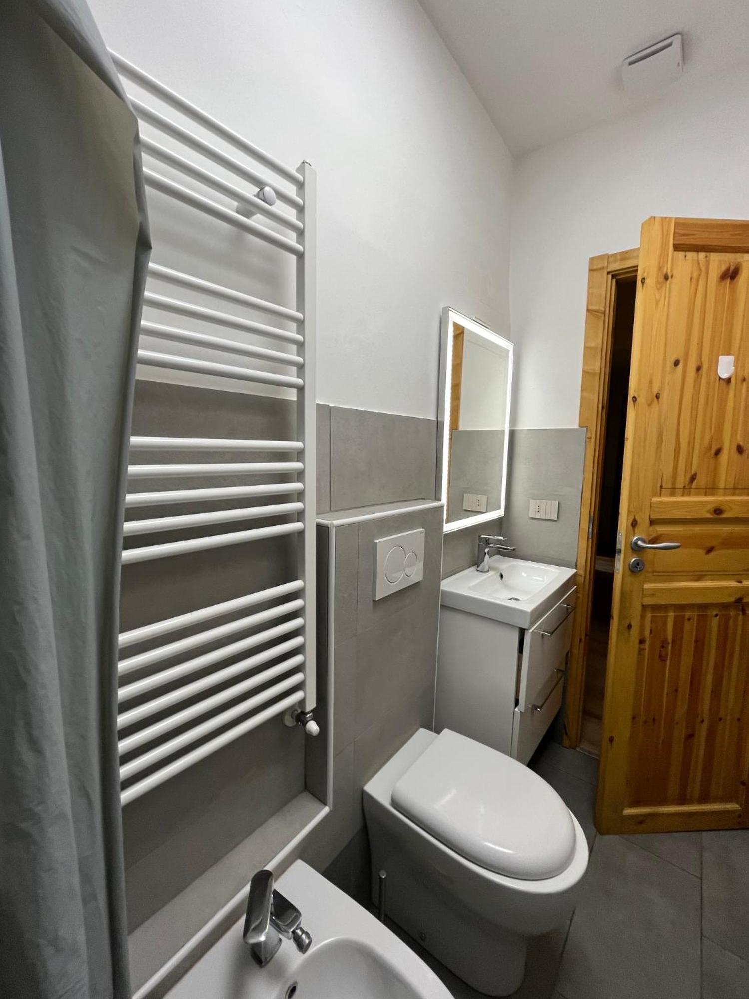 Grattacielo Rooms Турин Экстерьер фото